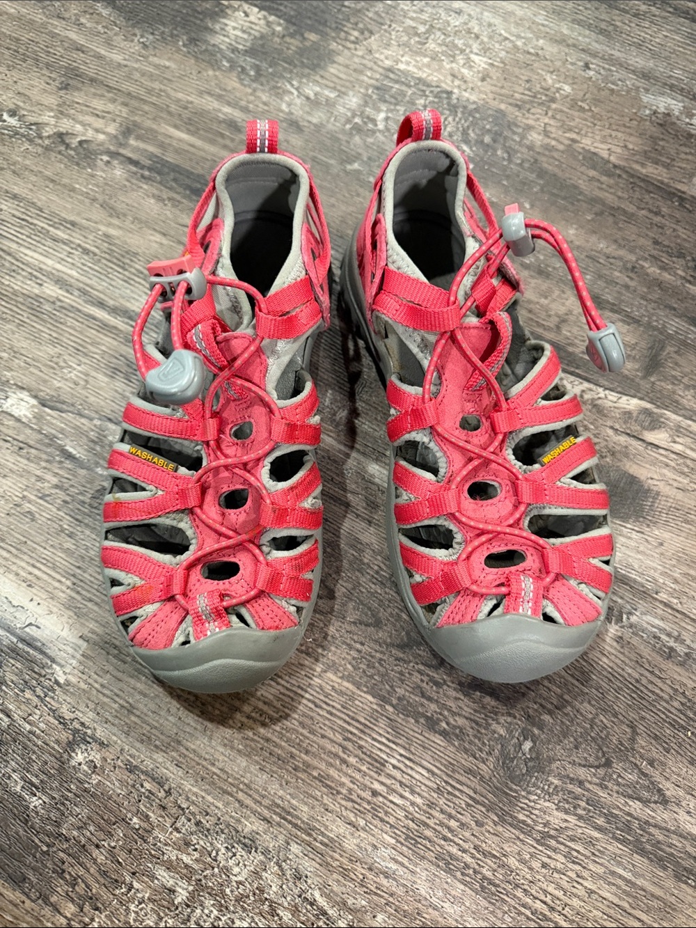 KEEN girls shoes
